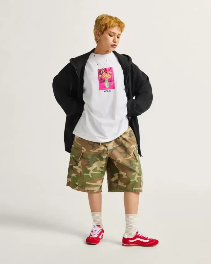 Maglietta con decorazioni floreali