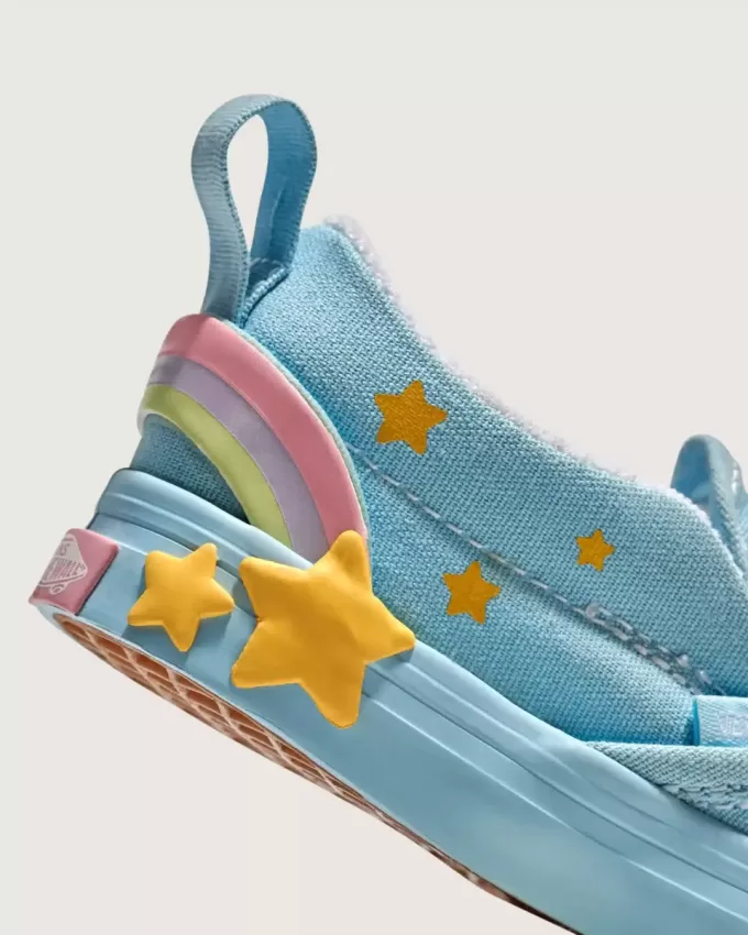 Scarpa classica slip-on a V per bambini