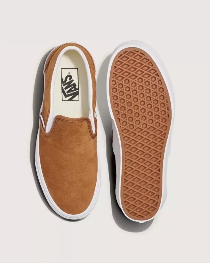 Scarpa classica slip-on con plateau