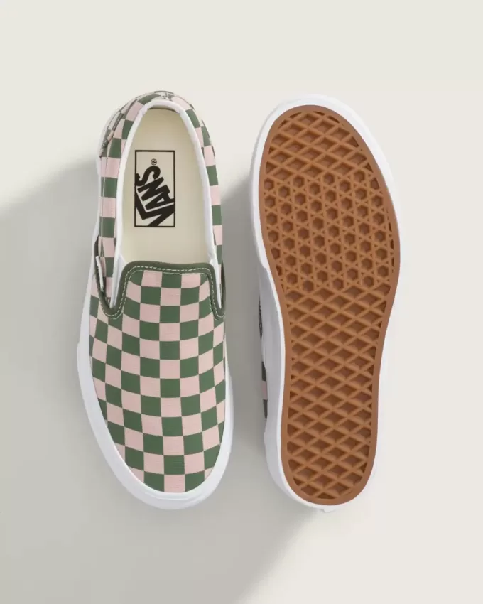 Scarpa classica slip-on con plateau e motivo a scacchi