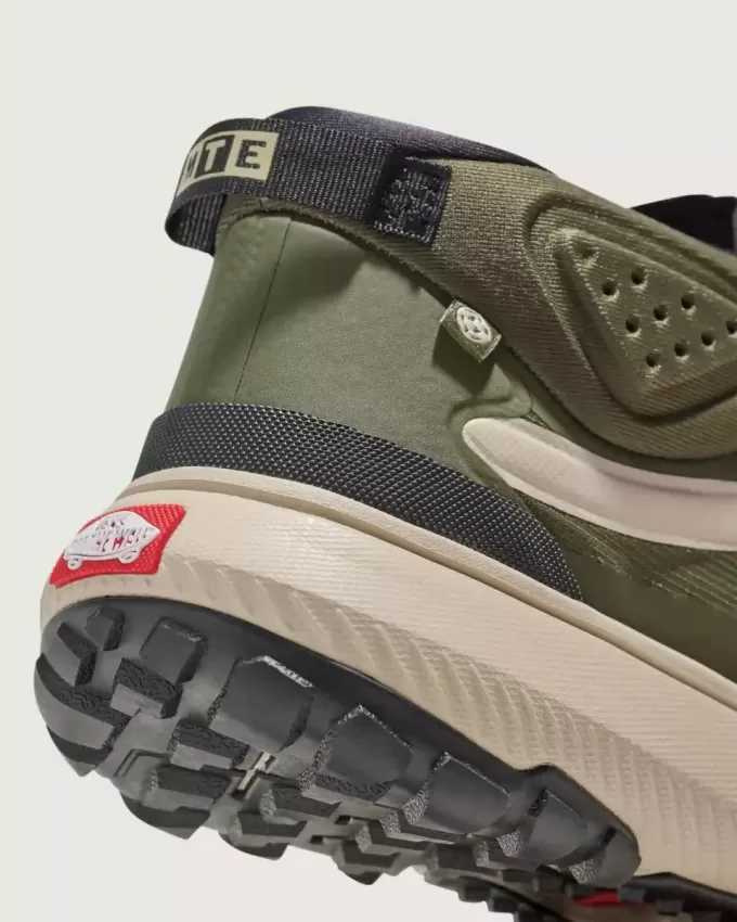 Scarpa Crosspath Mid