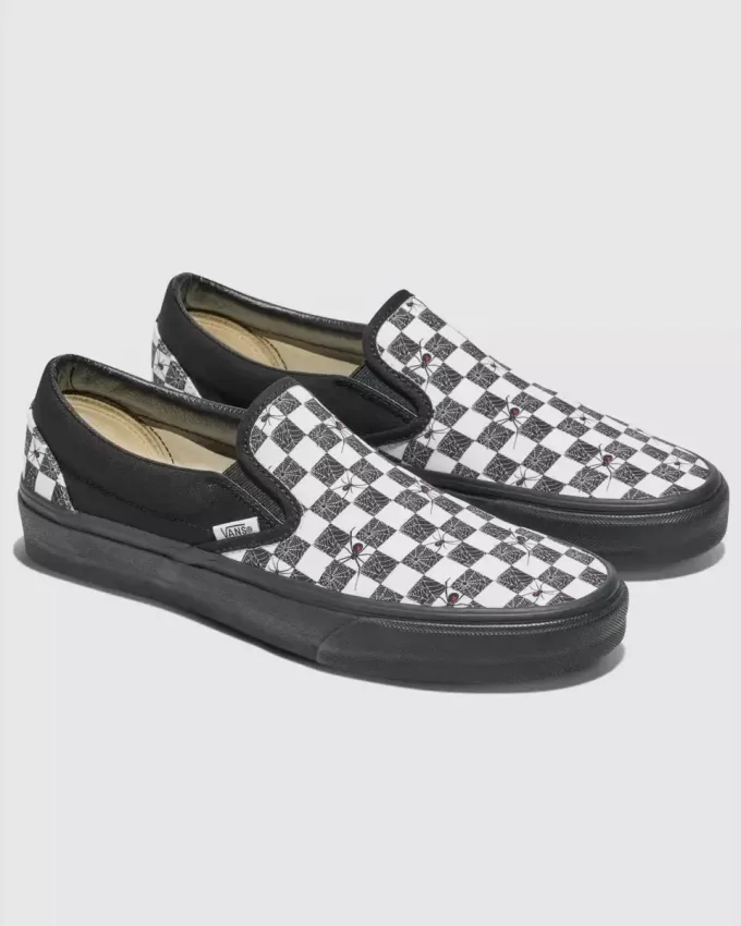 Scarpa da ginnastica classica slip-on a scacchiera di Halloween Customs
