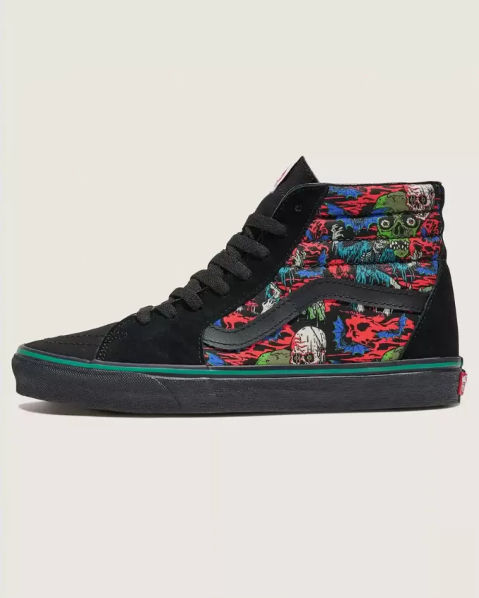 Scarpa larga Sk8-Hi personalizzata per Halloween