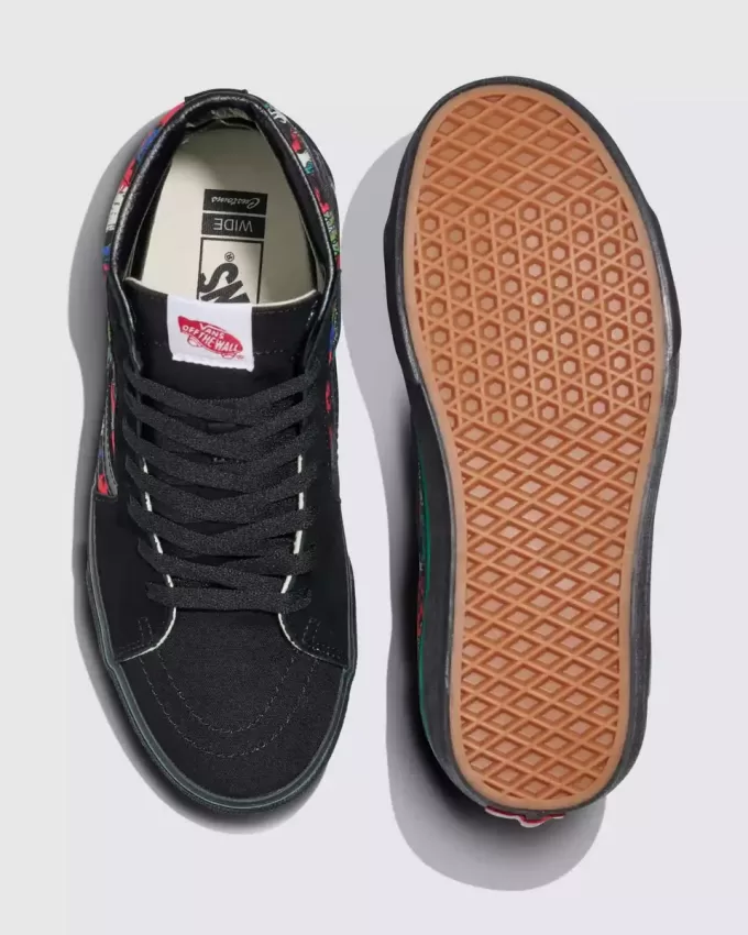 Scarpa larga Sk8-Hi personalizzata per Halloween