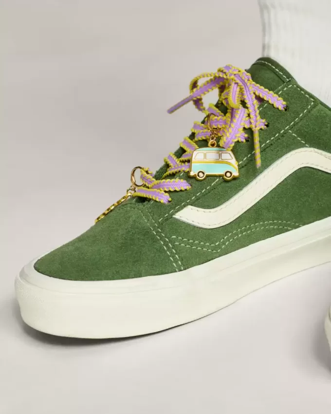 Set di ciondoli per scarpe Vans Retro California