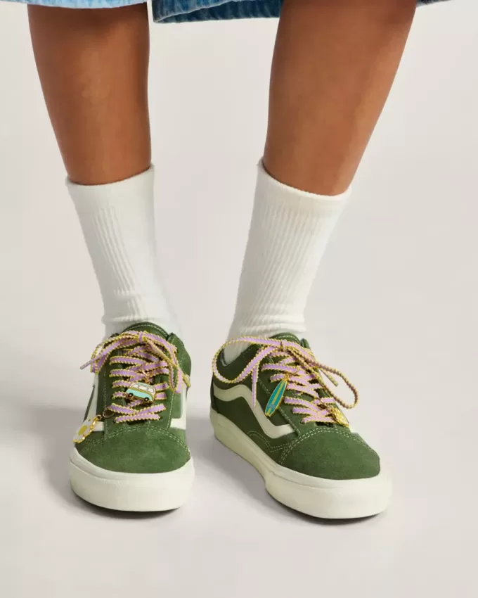 Set di ciondoli per scarpe Vans Retro California